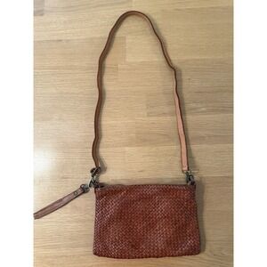 Nicoli made in Italy Leather Vintage‎ Style Crossbody - Incl. wristlet strap.
